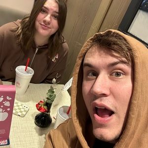 Meet your Posher, Stephen